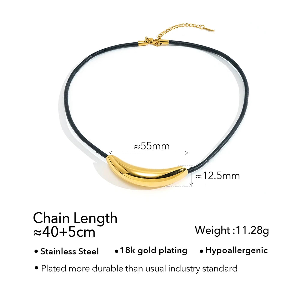 Irregular Shaped Pendant Necklace