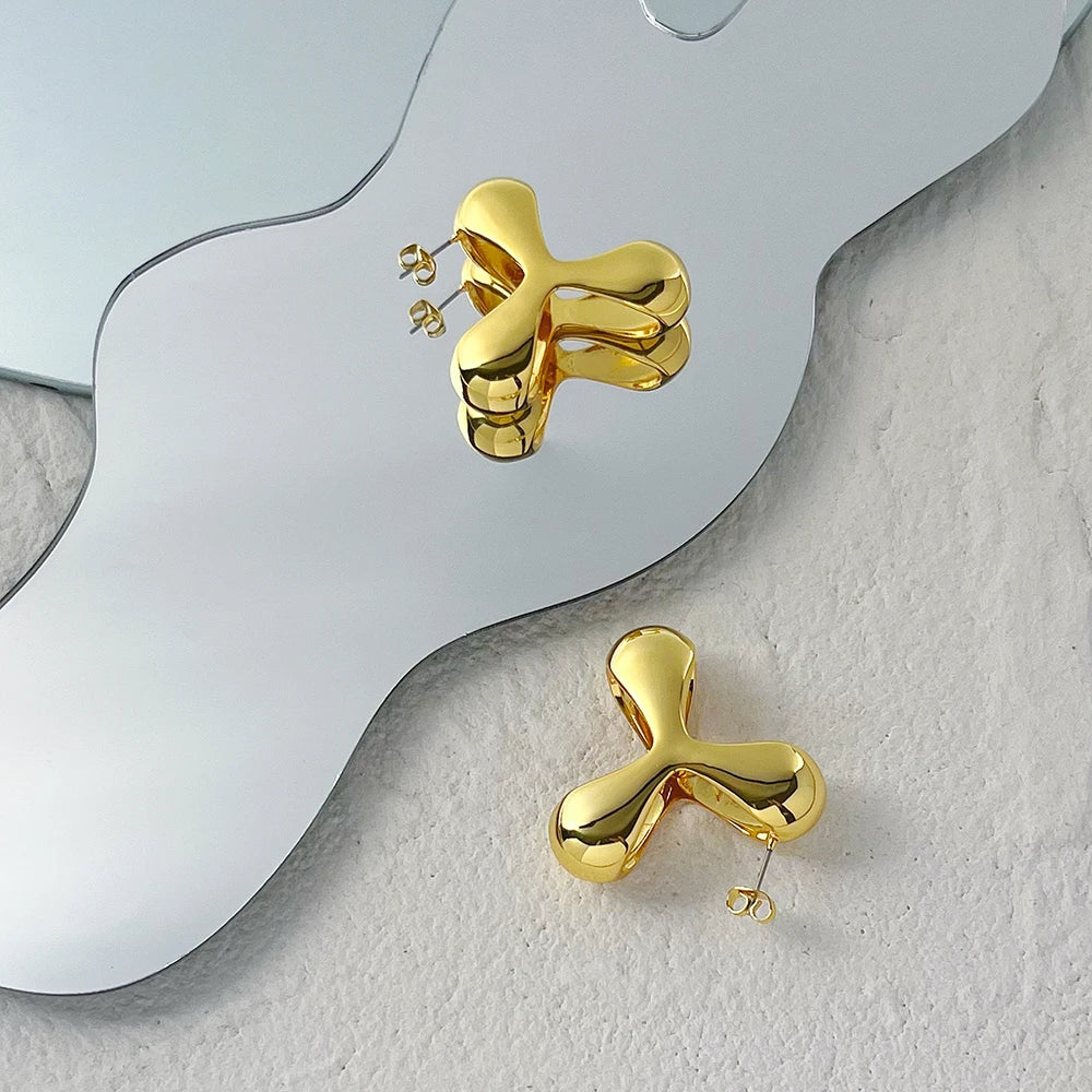 Space Tri-Wind Earrings