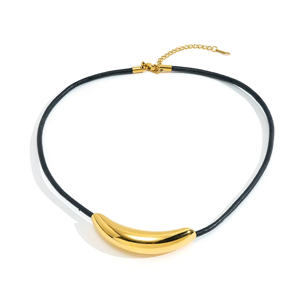 Irregular Shaped Pendant Necklace