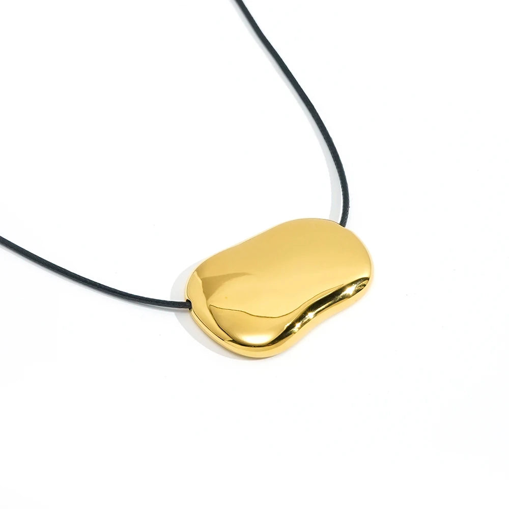Irregular Shaped Pendant Necklace