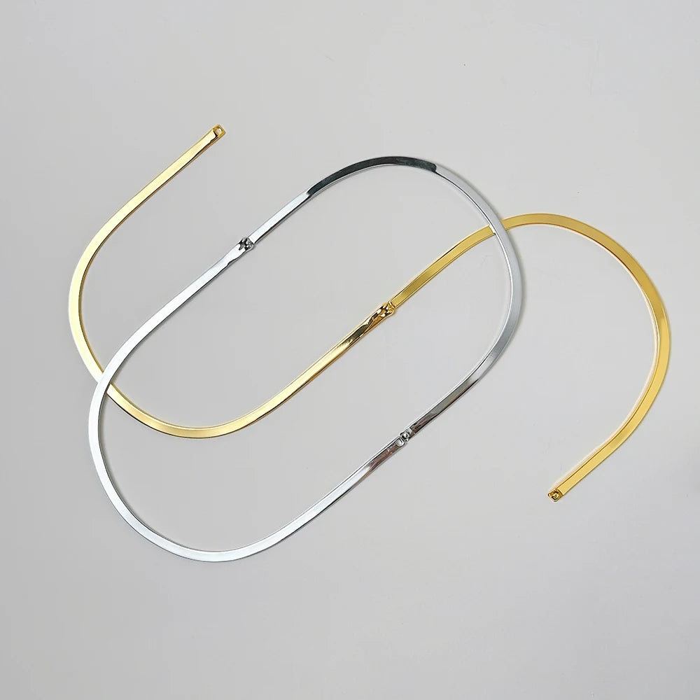 Oval Choker Geometric Necklace