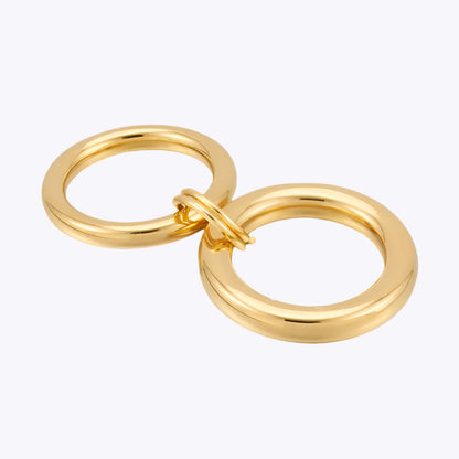 Curved Round Rings