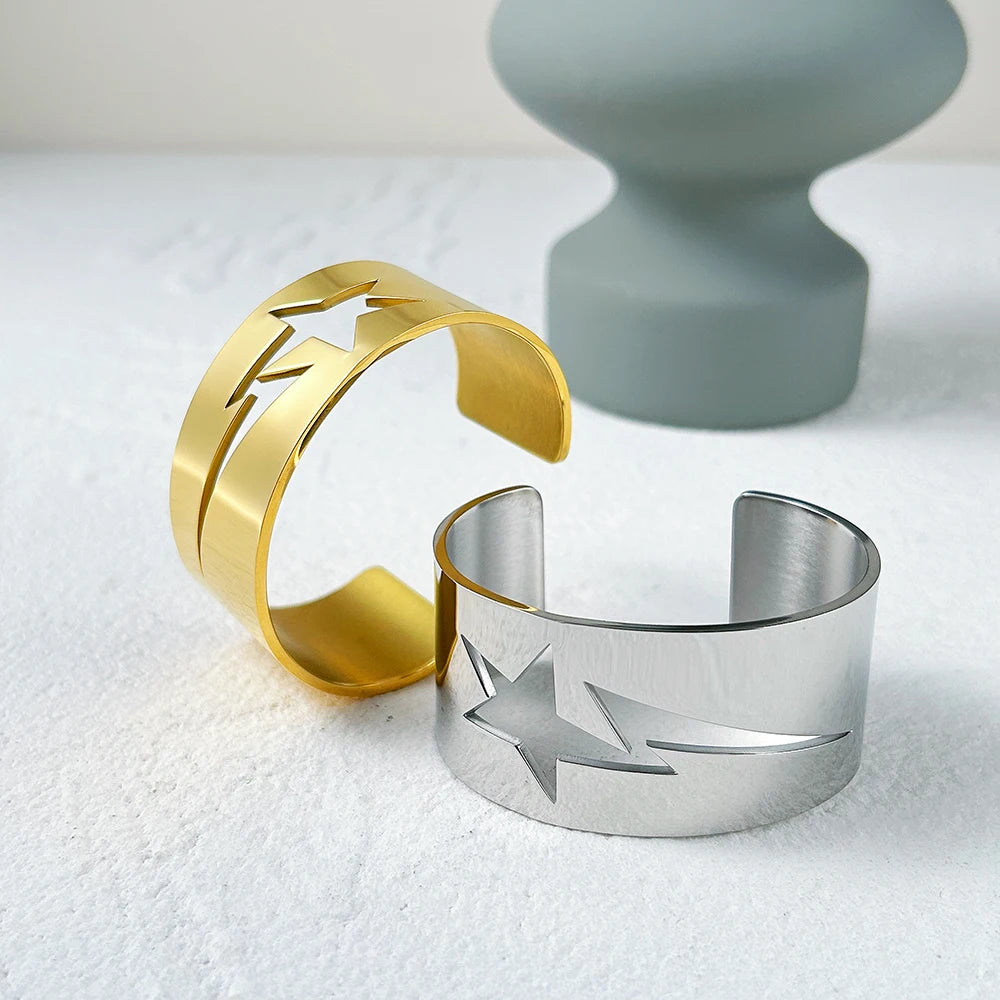 Graved Thunder Star Open Bracelet
