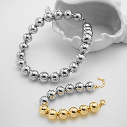 Glossy Pearl Bracelet