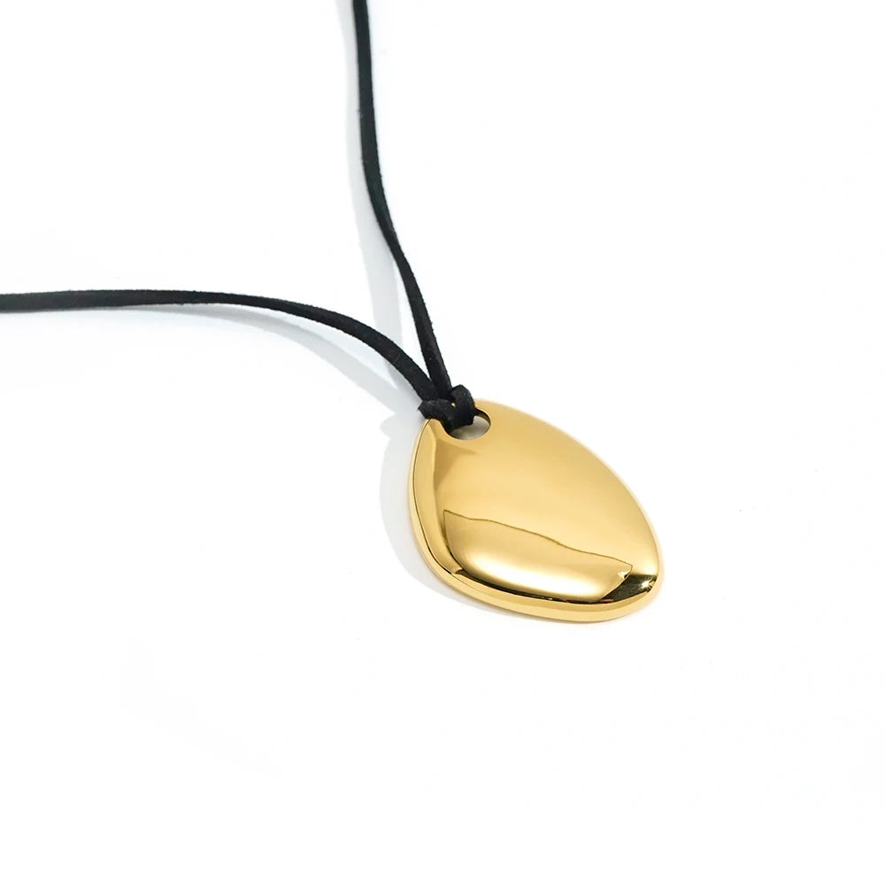 Irregular Shaped Pendant Necklace