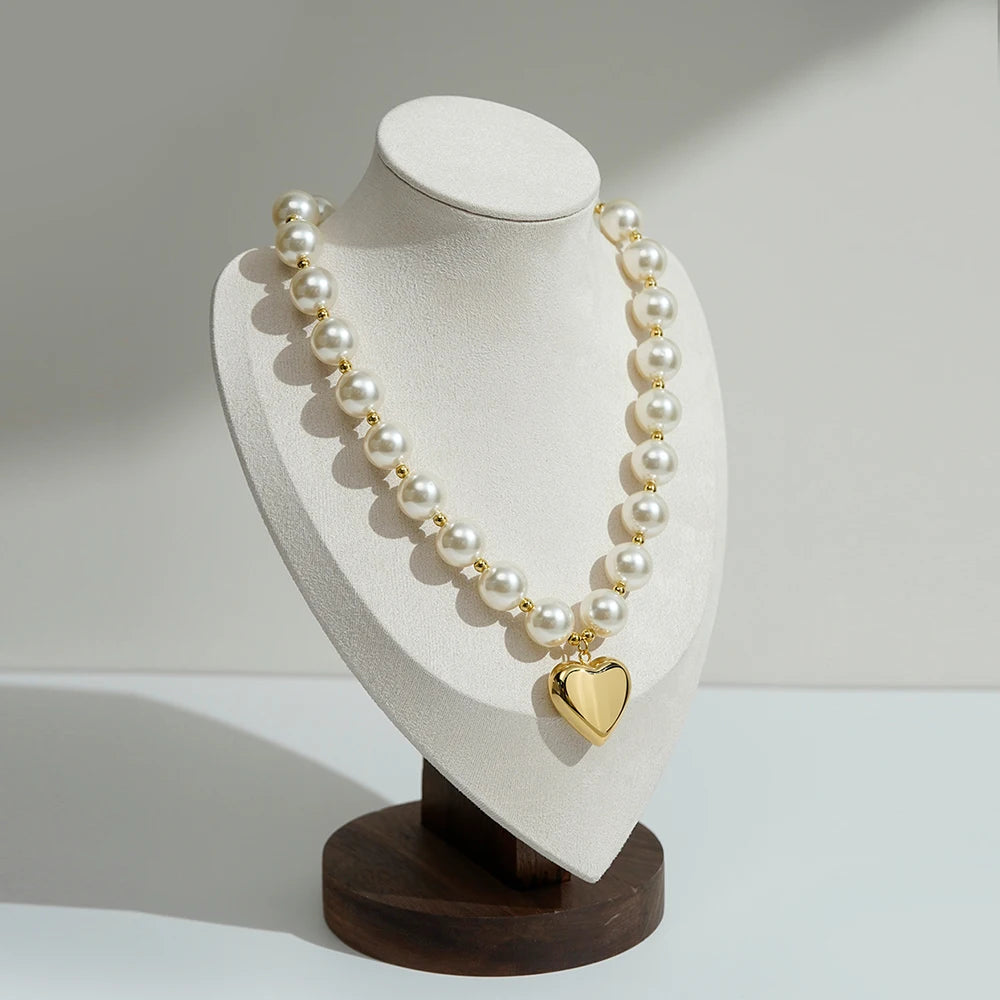 Heart Pearl Necklace
