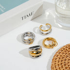 Curved Round Rings