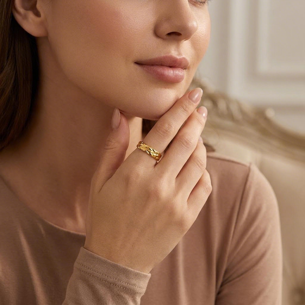 Crinkle Band Ring lifestyle photo