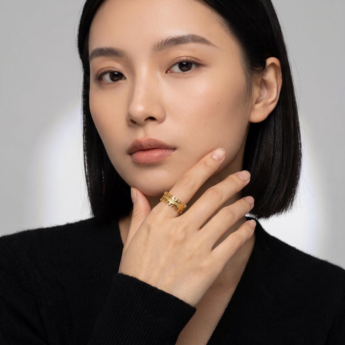 Crown Edge Ring worn by a model