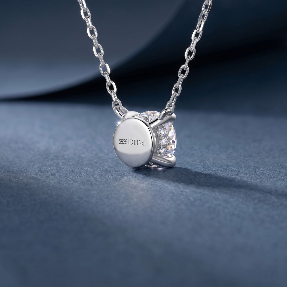 The smooth back of the setting, stamped S925 and LD 1.15 ct