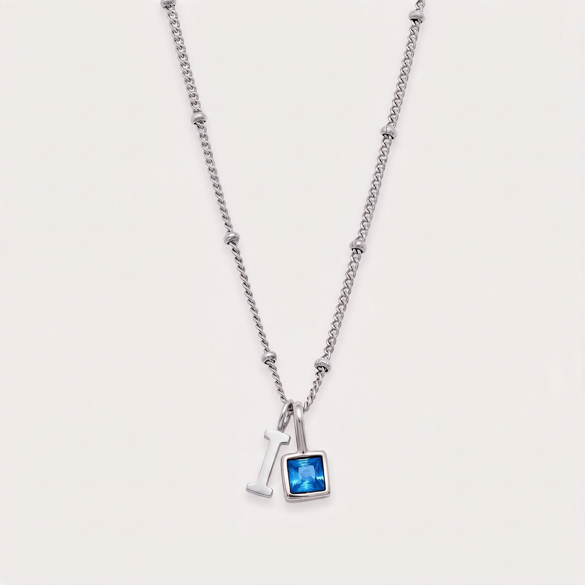 Letter I · silver
