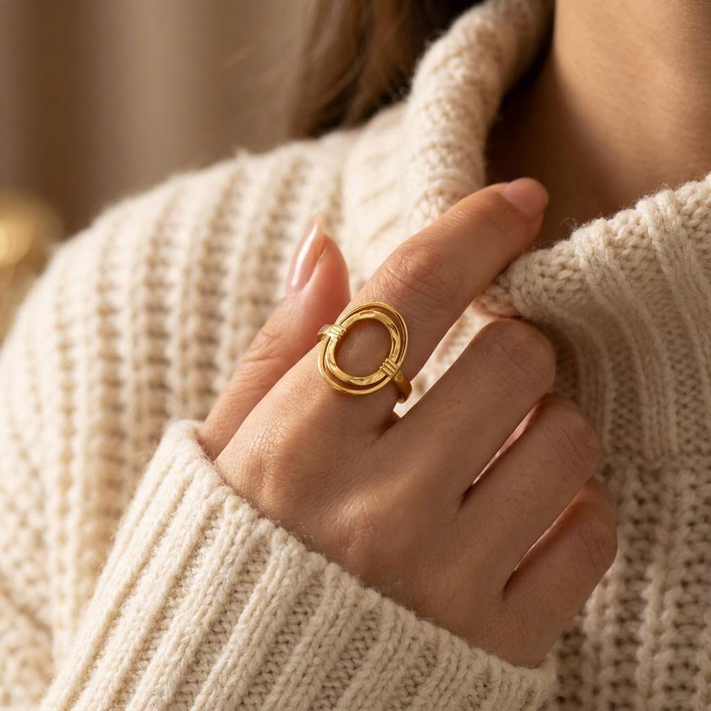 Oval Halo Ring lifestyle photo